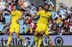 包含比利亚雷亚尔主场大胜，欧联资格赛身段的词条